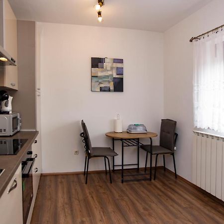 Apartment Matteo Rovigno Esterno foto