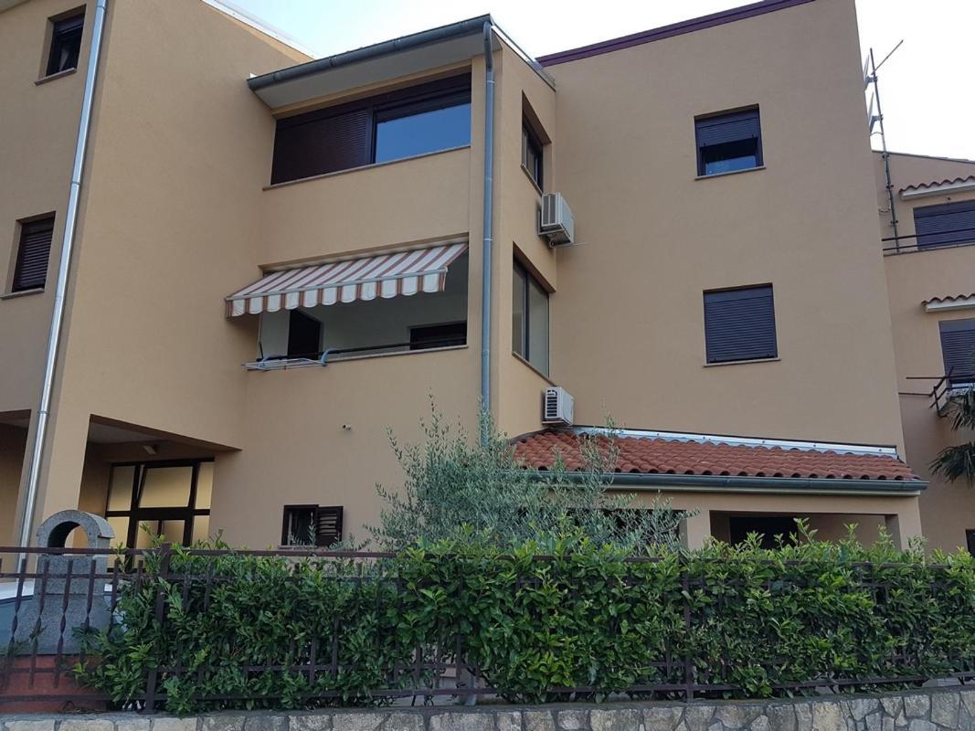 Apartment Matteo Rovigno Esterno foto
