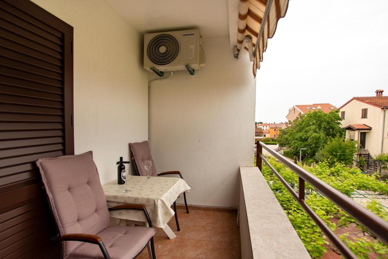 Apartment Matteo Rovigno Esterno foto