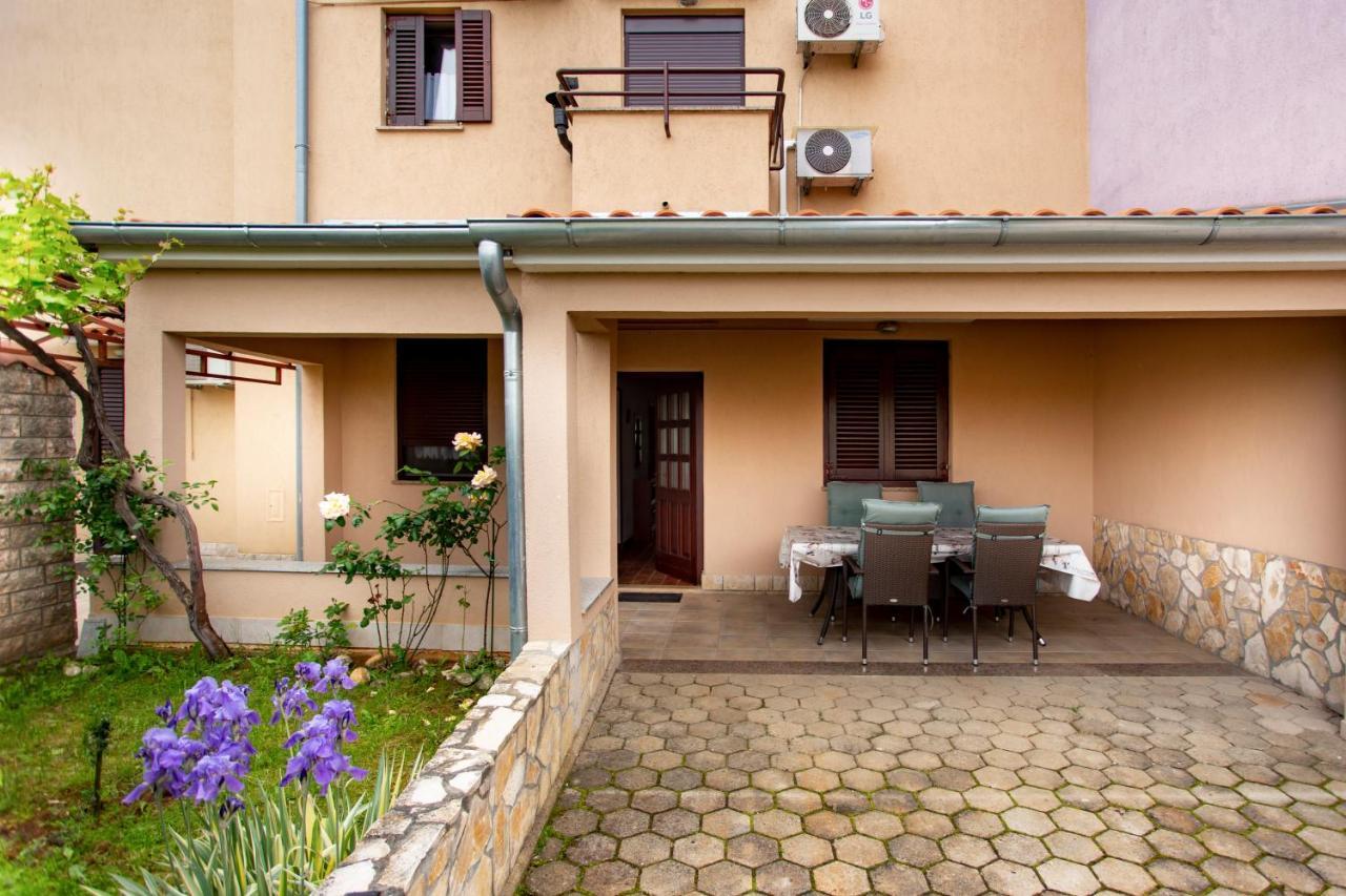 Apartment Matteo Rovigno Esterno foto