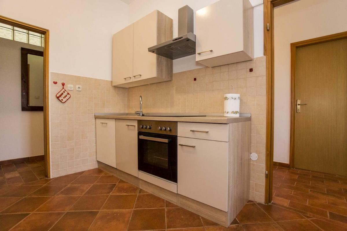 Apartment Matteo Rovigno Esterno foto