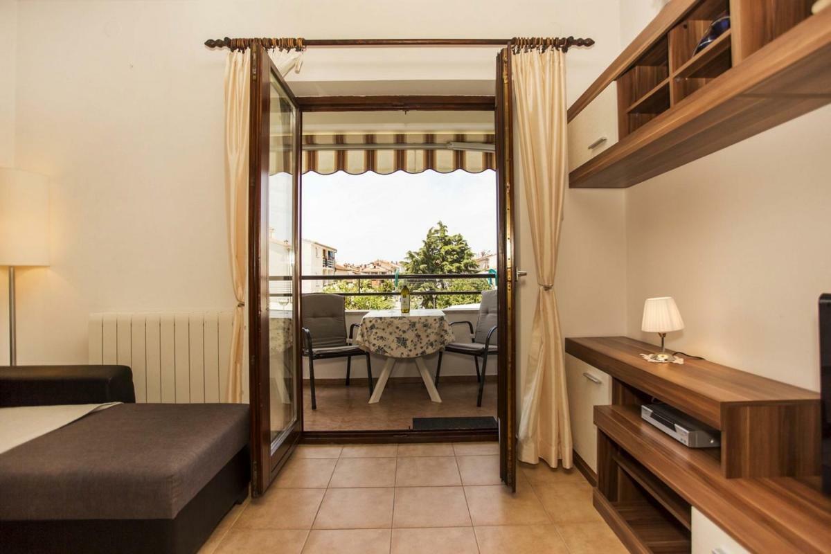 Apartment Matteo Rovigno Esterno foto