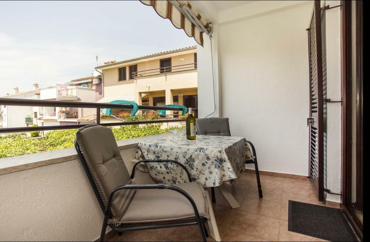 Apartment Matteo Rovigno Esterno foto